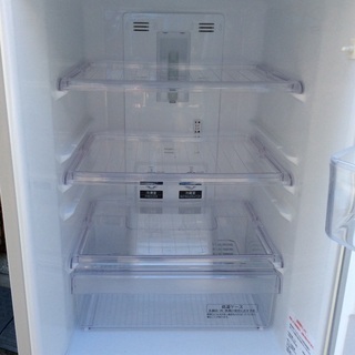 【RKGRE-571】特価！三菱/146L 2ドア冷凍冷蔵庫/MR-P15Z-S/中古品/2016年製/当社より近隣無料配達！