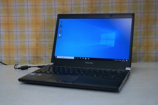 ★TOSHIBA (東芝)☆Windows10 Pro 64bit☆Core i5 - 2.50GHz☆SDD 240GB 【25】