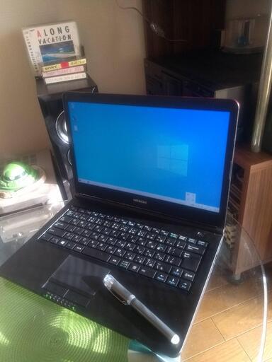 富士通　Windows11・Office搭載　高性能★一体型PC FH52/A3 Amazon.co.jp: FMVF52A3W(スノ-ホワイト) ESPRIMO(エスプリモ) FH52/A3