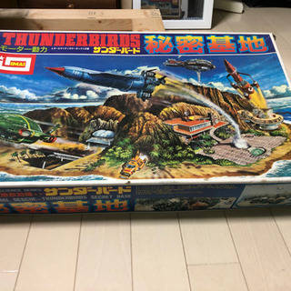サンダーバード秘密基地 完結セット Amazon.co.jp: サンダーバード秘密基地セット: ミュージック