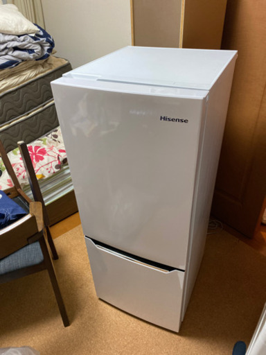 【お譲りします】1〜2人用Hisense HR-D15C パールホワイト 冷蔵庫 (150L・右開き・2ドア)