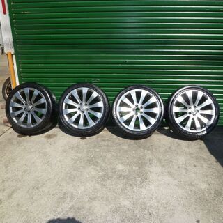 まだあります。18インチホイール＋サマータイヤ４本セット