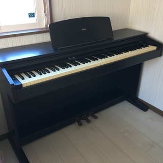 【ジャンク品】YAMAHA デジタルピアノ　YDP-88Ⅱ（椅子付属）