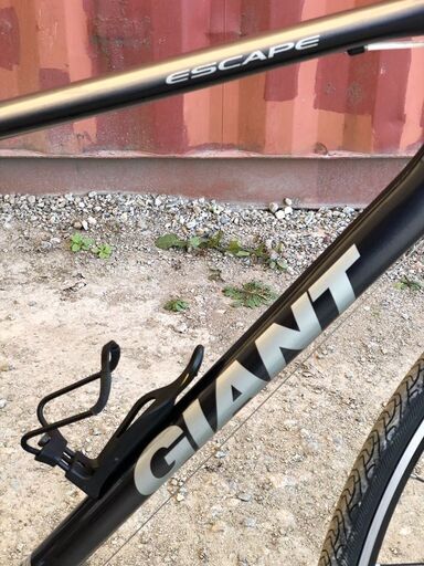 ジャイアント エスケープR3 クロスバイク 整備済み)GIANT エスケープR3