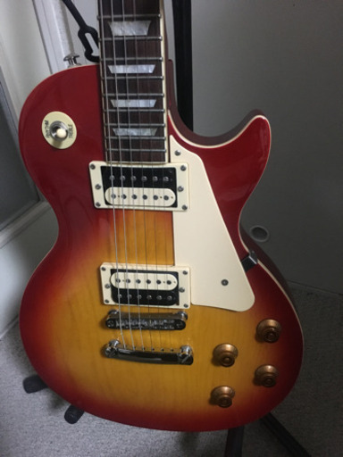 バスカーズ BLS300 レスポールスタンダード、フェンダー Studio 15