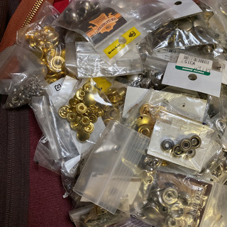 鞄修理パーツ多数