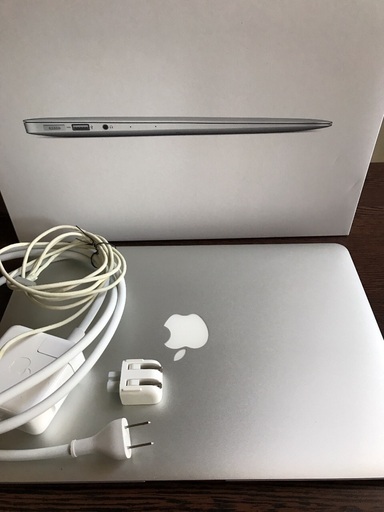 ノートパソコン MacBook Air 2013