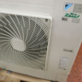 ID 915941 6馬力　１５坪～２１坪用　ダイキン　２０１５年　冷暖　吹き出し口4方向　冷媒R32 FHCP160DB ID 915941 6馬力 15坪～21坪用 ダイキン 2015年 冷暖