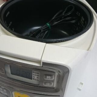 只今、商談中です。新生活お買い得セット！！No27　ハイセンス　HR-D1302 130L　2ドア冷凍冷蔵庫 2020年製・ハイセンス　HW-T45C　全自動洗濯機　2019年製・ZEPEAL　DR-G1818F　電子レンジ　2019年製・タイガー　JAL-R551　マイコン炊飯ジャー　2017年製　4点セット！！　　　