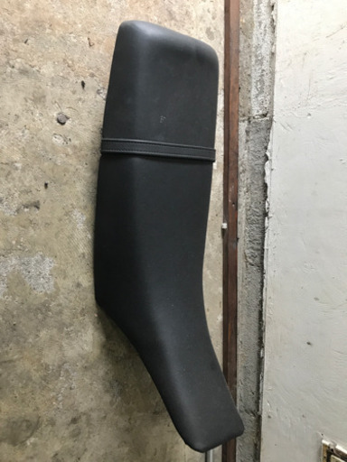 ヤマハロゴ入り　TW200シート　純正　バイク 楽天市場】ヤマハ tw200 シートの通販