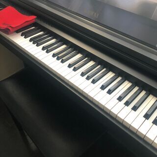 電子ピアノ  カワイ　木製鍵盤