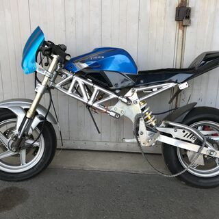 希少!!!   アルミトラスフレーム・アルミスタビ付スイングアーム・倒立フロントフォーク他　( モンキーR・モンキー・ゴリラ・4Mini系 ) 希少!!! アルミトラスフレーム・アルミスタビ付スイングアーム・倒立