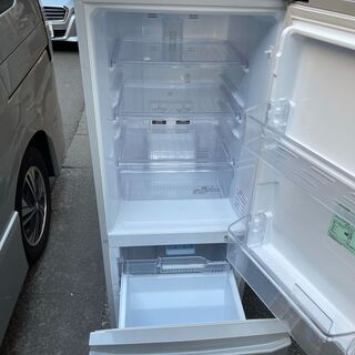 都内近郊無料で配送、設置いたします　即日可　2015年製　三菱　冷蔵庫　MR-P15Z-S　MT02 都内近郊無料で配送、設置いたします 即日可 2015年製 三菱 冷蔵庫 MR-