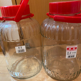 【ネット決済】50円で譲ります！梅酒用の8Lガラス瓶2個(日本製)