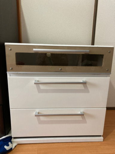 タンス　ホワイト