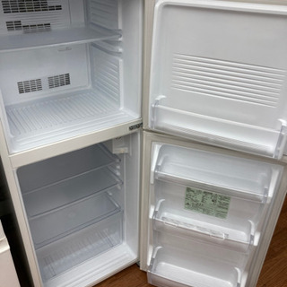 シンプルなデザイン無印良品2ドア冷蔵庫のご紹介です。