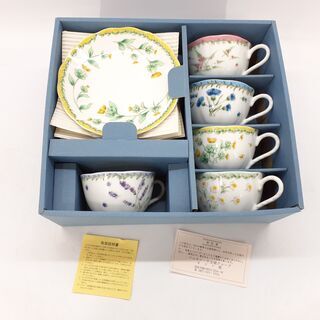 HOYA China カップ＆ソーサー 5客揃え　5色の花柄