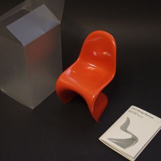 Vitra Design Museum Panton Chair...