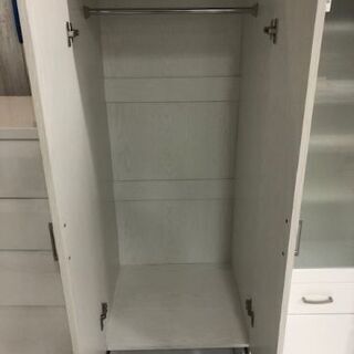 2枚扉ワードローブ　ホワイト【トレファク南柏店】