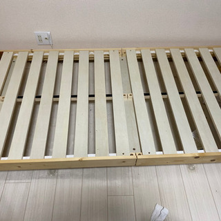 シングルサイズベッド（木製）