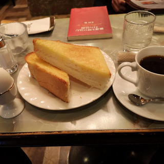 12時から川崎のカフェで一緒に読書しながらお茶しませんか？