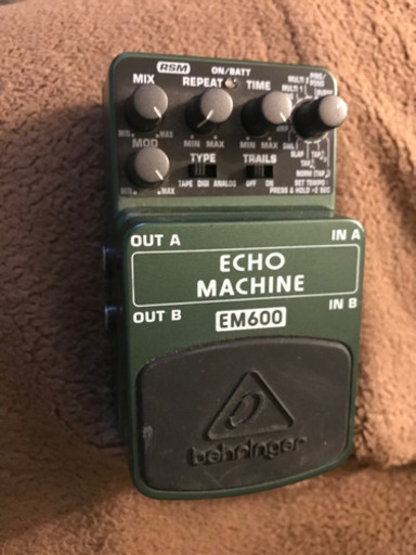 BEHRINGER ベリンガー　EM600 Echo Machine