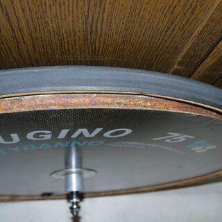 sugino75 カーボンディスクホイール TYRANNO トラック競技 ピスト