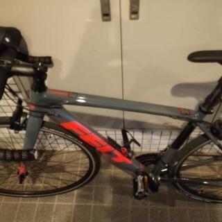 ロードバイク　FELT FR30　2019