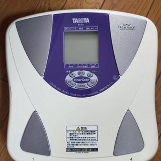 タニタ　体脂肪計　BC521
