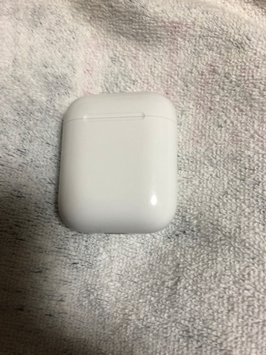 中古　AirPods