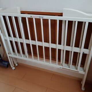 スリーピー　「パル」　カラー : ナチュラル　日本製　ベビーベッド　石崎家具 ベッド&ベビーベッド専門店『スリーピー』 ベビーベッド