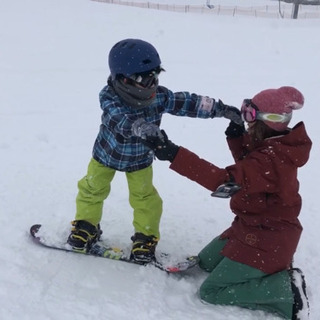 キッズ🏂スノーボードレッスン − 東京都