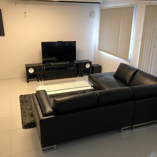 SIMPLE PLEASURE札幌で購入したKELVIN GIORMANIのカウチソファ（２０２０年８月に購入）　　