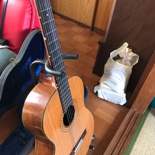 【ネット決済・配送可】クラシックギター