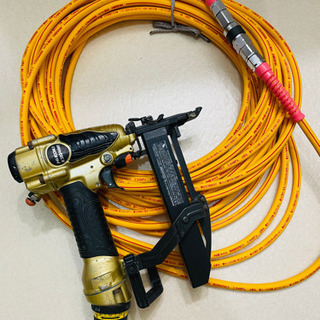 ⭐️HIKOKI 高圧フロアタッカー ＆ 高圧ホース