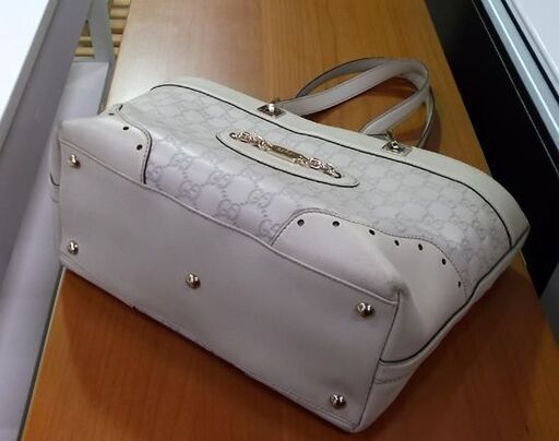 ♢グッチ ハンドバッグ グッチシマ レザー ホワイト 白系 トート