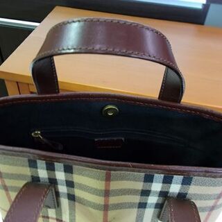 Burberry London ハンドバッグ ノバチェック PVC レザー コンパクト