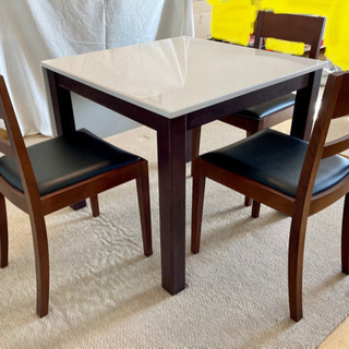 ニトリ　伸張式テーブル＋（相合家具）椅子3脚