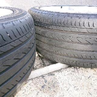 スバル純正 17インチ タイヤ 215/45R17 まだまだ使用可能です。