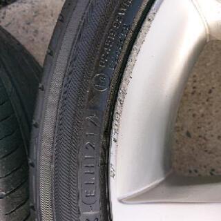 スバル純正 17インチ タイヤ 215/45R17 まだまだ使用可能です。