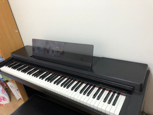 ヤマハ電子ピアノ クラビノーバ Clavinova CLP-560