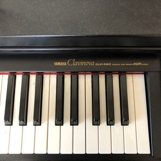 ヤマハ電子ピアノ クラビノーバ Clavinova CLP-560