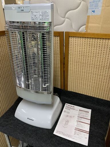ダイキン 遠赤外線暖房機 セラムヒート 2016年製 ERFT11TS-W パールホワイト 電気ストーブ 日本製 南12条店