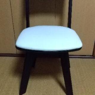 ニトリ製 回転椅子(食卓用)  1脚