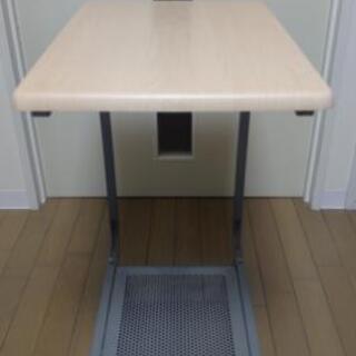 （最終値下げ❗）サイドテーブル　アイリスオーヤマ製