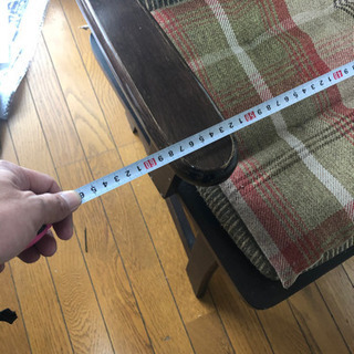 8万円程のテーブル　3セット　回転椅子