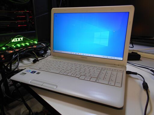 ノートパソコン 東芝 Dynabook Windows10 64Bit おまけOffice付　　[取引中]