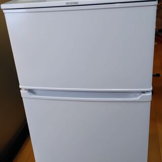 冷蔵庫　２０１８年製品　２ドア　　きれいです