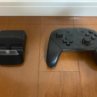 【受け渡し予定者決定済】Nintendo Switch 旧型・プロコン・ドック(サードパーティ製) 受け渡し予定者決定済】Nintendo Switch 旧型・プロコン・ドック