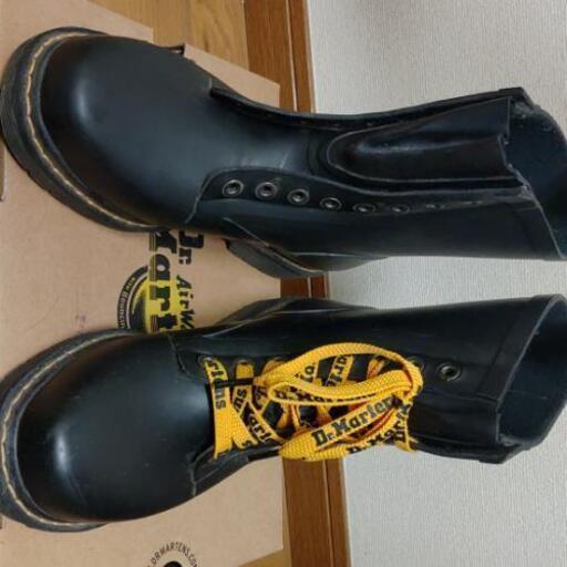 希少！？Dr.Martens DRENCHエイトホール